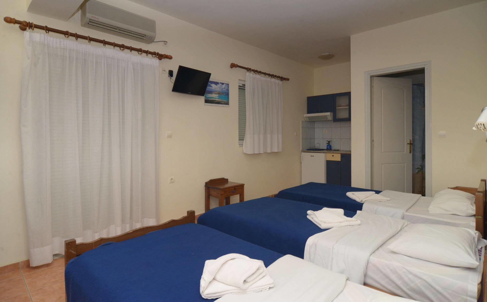 Katerina Rooms Agii Apostoloi Като-Даратсо Экстерьер фото