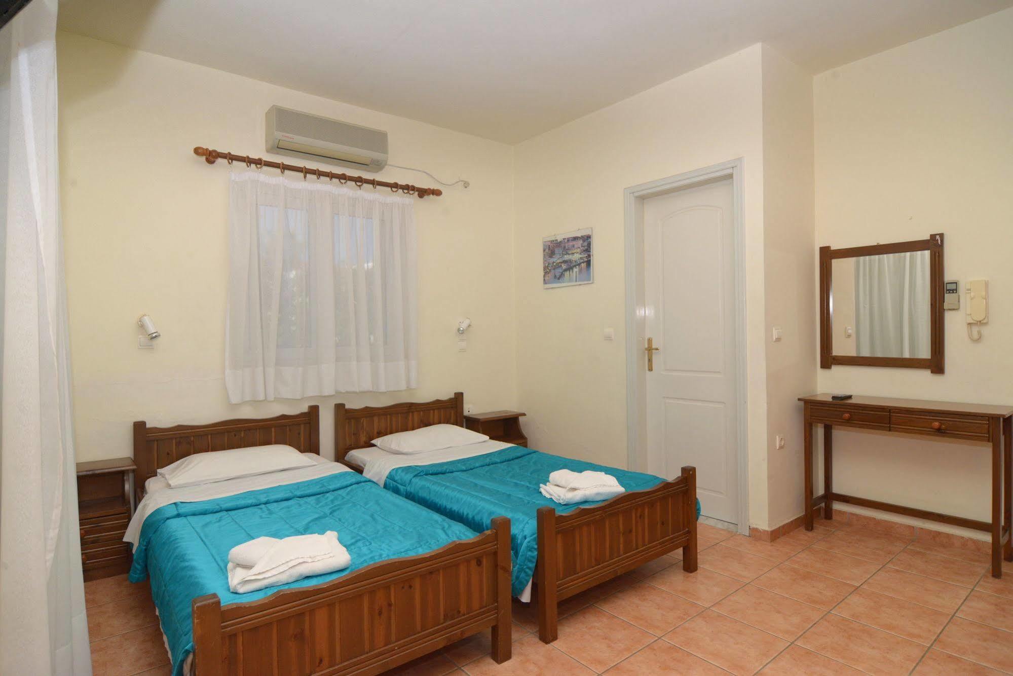 Katerina Rooms Agii Apostoloi Като-Даратсо Экстерьер фото