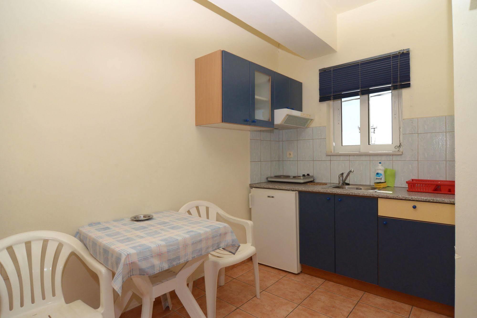 Katerina Rooms Agii Apostoloi Като-Даратсо Экстерьер фото