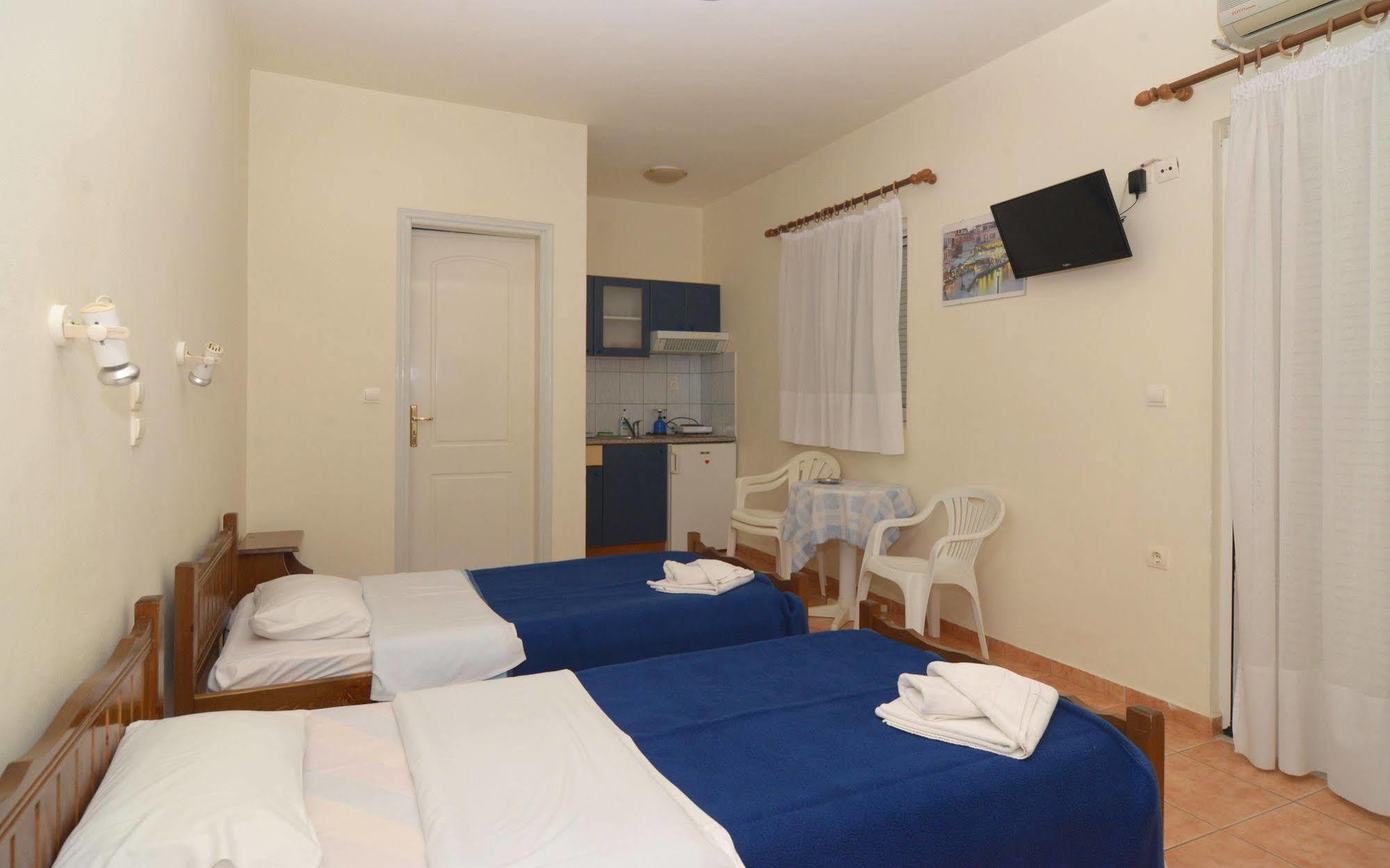 Katerina Rooms Agii Apostoloi Като-Даратсо Экстерьер фото